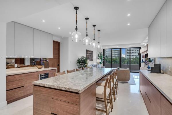 Oceansound At Key Colony, 251 Crandon Blvd #327, Key Biscayne, Florida 33149, image 1