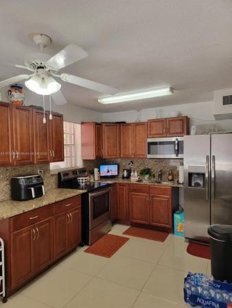Carolina Heights, 2915 SW 4th St, Miami, Florida 33135, image 3