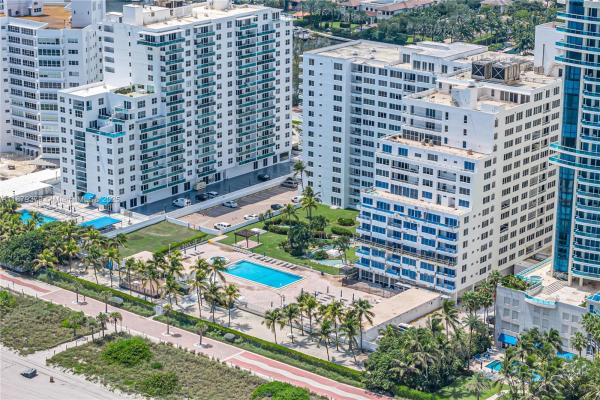 The Carriage Club, 5005 Collins Ave #616, Miami Beach, Florida 33140, image 1