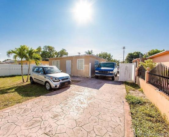 Hialeah Residential, 832 E 20th St, Hialeah, Florida 33013, image 1