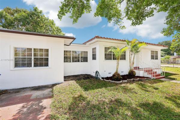 Tamiami Pines, 1121 SW 36th Ave, Miami, Florida 33135, image 1
