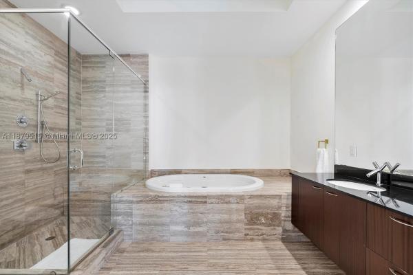 Tdr Tower 1, 16001 Collins Ave #3507, Sunny Isles Beach, Florida 33160, image 1