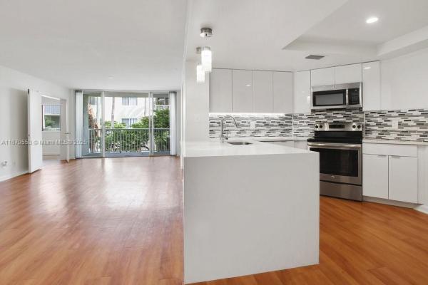 Waterways Village, 3605 NE 207th St #1214, Aventura, Florida 33180, image 1