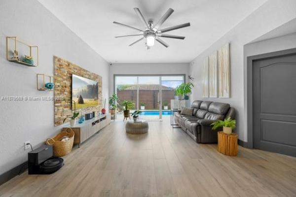 Spanish Lakes, 7761 NW 193rd Ter, Hialeah, Florida 33015, image 3