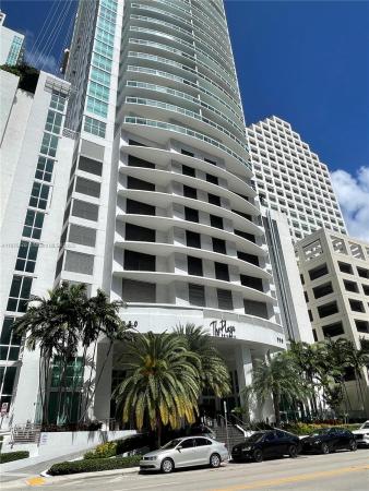 The Plaza On Brickell East, 950 Brickell Bay Dr #1703, Miami, Florida 33131, image 1