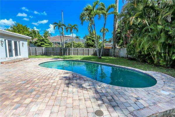 Hollywood Lakes, 1443 Harrison St, Hollywood, Florida 33020, image 3