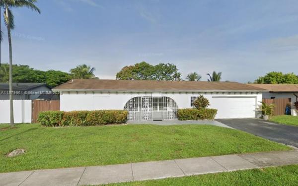 Westview, 1190 NW 92nd Ave, Pembroke Pines, Florida 33024, image 1