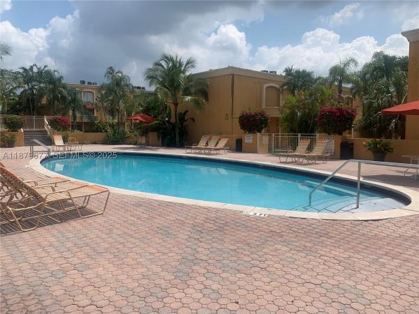 Venetian Gardens At Country Club Of Miami, 17901 NW 68th Ave #R-209, Hialeah, Florida 33015, image 1