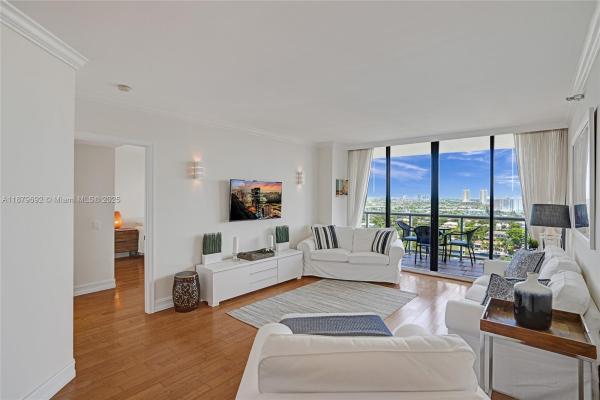 Harborside At The Waterways, 3640 Yacht Club Dr #1704, Aventura, Florida 33180, image 1