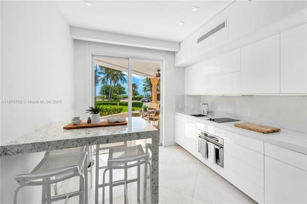 Seaside Villas, 15512 Fisher Island Dr, Fisher Island, Florida 33109, image 2