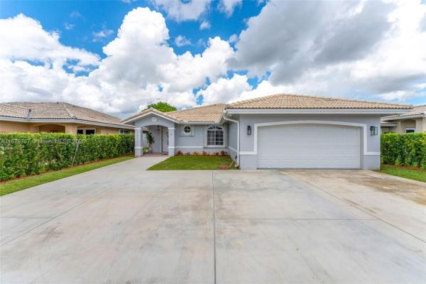 16317 SW 79th Ter, Miami, Florida 33193, image 3
