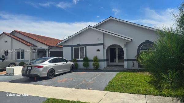 Christys, 3240 W 76th Pl, Hialeah, Florida 33018, image 2