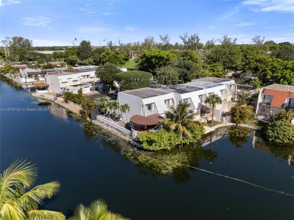 Miami Lakes Golf Course Village, 7380 Big Cypress Dr, Miami Lakes, Florida 33014, image 3