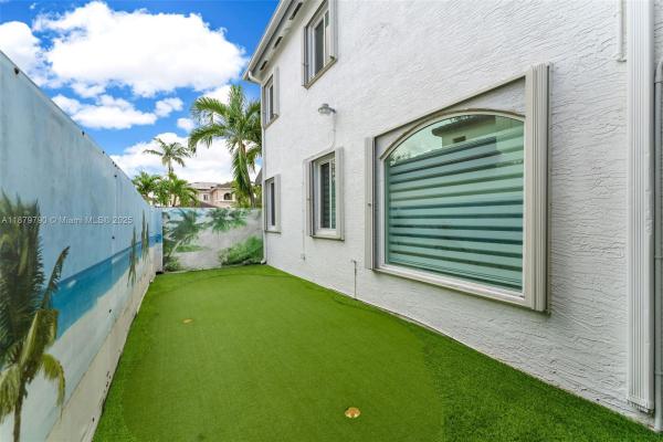 15740 SW 141st St, Miami, Florida 33196, image 1