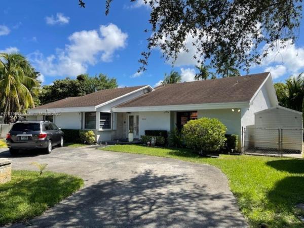 5780 SW 59th Pl, Miami, Florida 33143, image 1