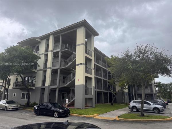 Riverside Villas At Coral Springs, 2801 Riverside Dr #402-S, Coral Springs, Florida 33065, image 1
