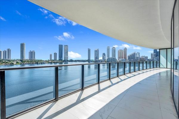 Prive Island Residence, 5500 Island Estates Dr #704, Aventura, Florida 33160, image 1