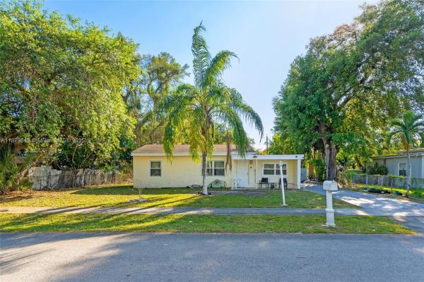 Miami Gardens Estates, 114 Marion Rd, West Park, Florida 33023, image 2