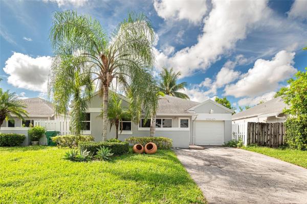 Cutler Creek Club, 10340 SW 208th Ln, Cutler Bay, Florida 33189, image 1