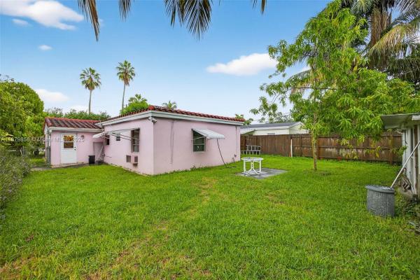 1460 NE 173rd St, Miami, Florida 33162, image 1