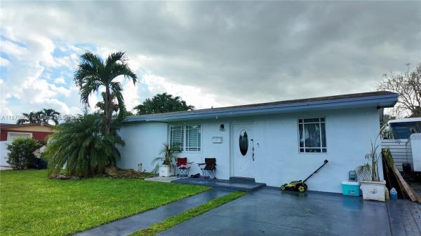 Palmland Homes South, 29810 SW 148th Pl, Leisure City, Florida 33033, image 2