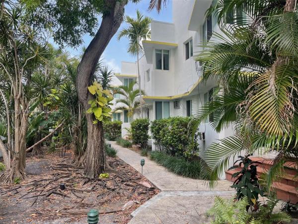 Normandy Palms, 6941 Bay Dr #3C, Miami Beach, Florida 33141, image 1