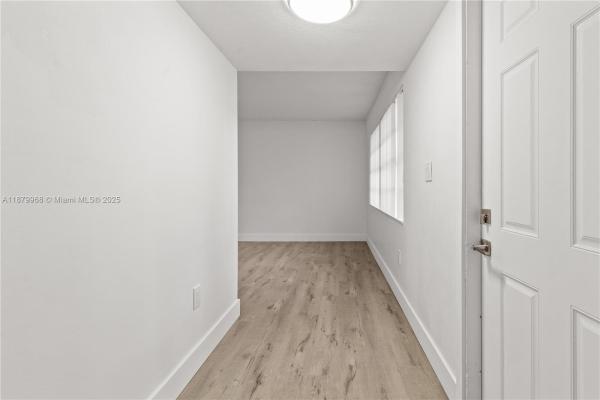 570 NW 109th Ave #1205, Fountainebleau, Florida 33172, image 3