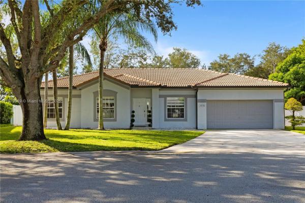 Avalon, 10698 SW 21st St, Miramar, Florida 33025, image 2