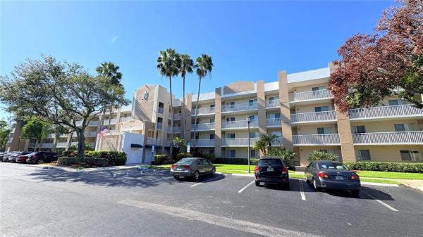 Weldon, 9560 Weldon Cir #J208, Tamarac, Florida 33321, image 1