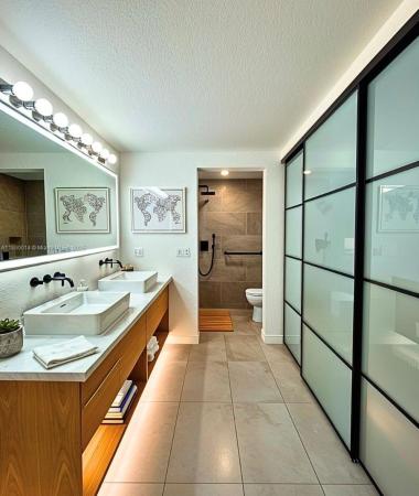 671 NE 195th St #225E, Miami, Florida 33179, image 1