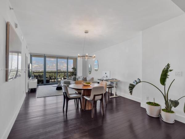 Blue On The Bay, 601 NE 36th St #1304, Miami, Florida 33137, image 2