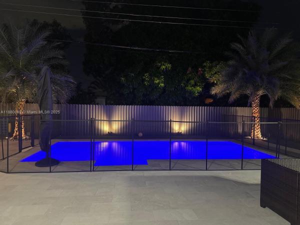 Boulevard Heights, 8791 NW 16th St, Pembroke Pines, Florida 33024, image 1