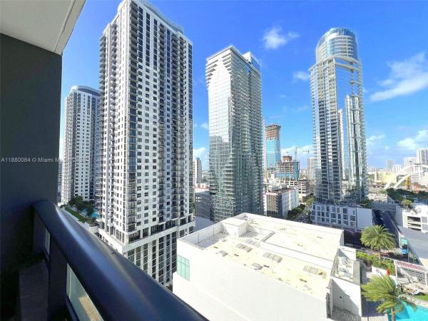 Miami, Florida 33132, image 1