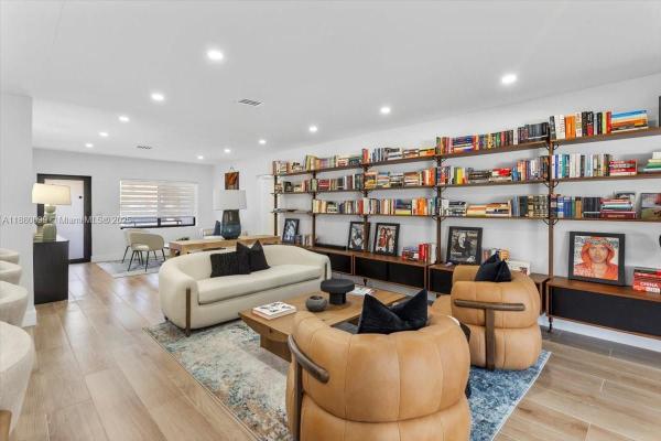 Shenandoah, 1724 SW 10th St, Miami, Florida 33135, image 1