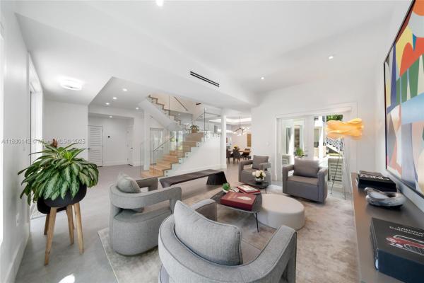 Coconut Grove Manor, 4181 Battersea Rd, Miami, Florida 33133, image 2