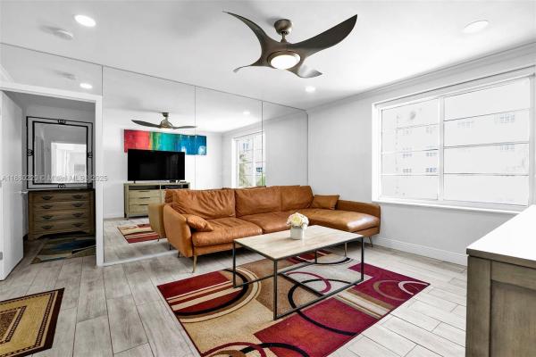 The Drake, 1460 Ocean Dr #305, Miami Beach, Florida 33139, image 3