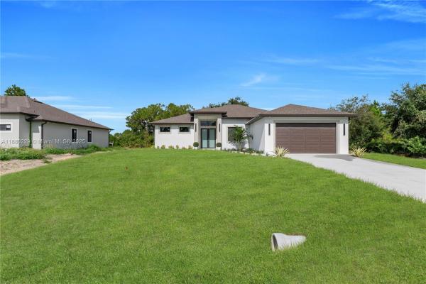1913 Irving Ave, Lehigh Acres, Florida 33972, image 1