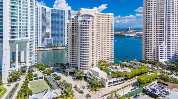 One Tequesta Point, 888 Brickell Key Dr #1807, Miami, Florida 33131, image 1