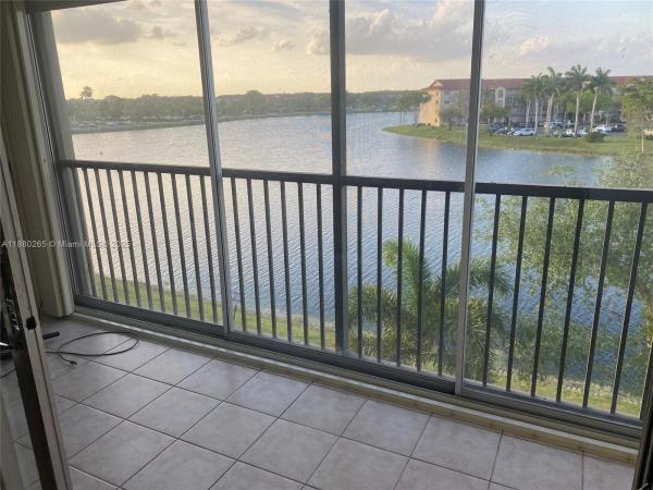 Ivanhoe At Century Village, 13101 SW 15th Ct #408R, Pembroke Pines, Florida 33027, image 2