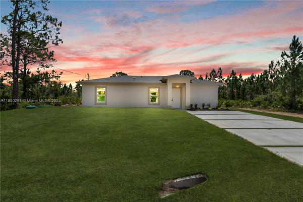 2801 42nd St W, Lehigh Acres, Florida 33971, image 1