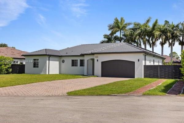 13067 SW 190th St, Miami, Florida 33177, image 1