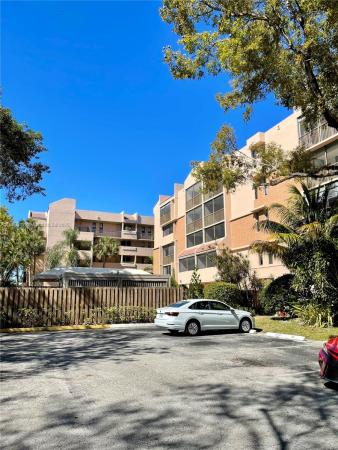 Royal Palm At Plantation, 6800 Cypress Rd 408 ##408, Plantation, Florida 33317, image 1