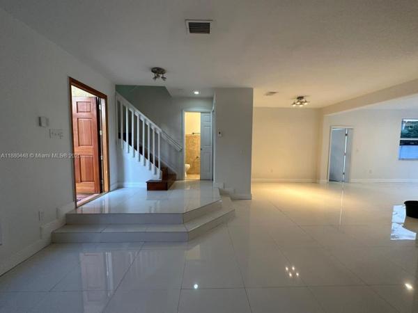 10812 NW 51st St Ln 0, Doral, Florida 33172, image 1