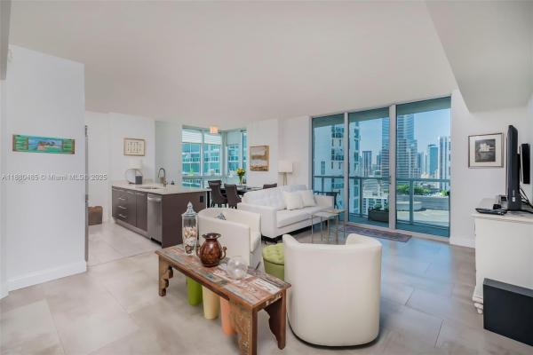 500 Brickell West, 55 SE 6th St #2501, Miami, Florida 33131, image 1