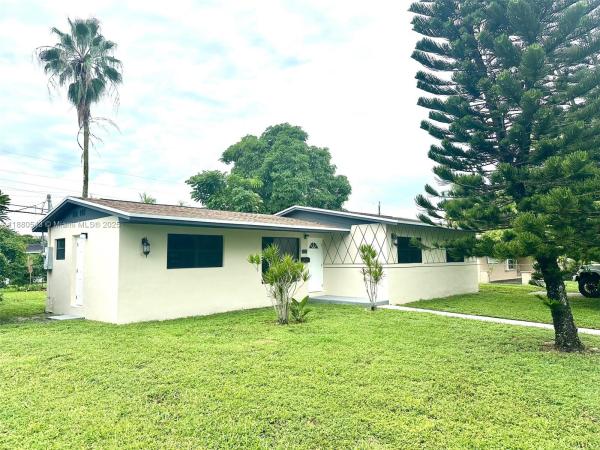 1420 NW 174th St, Miami, Florida 33169, image 1