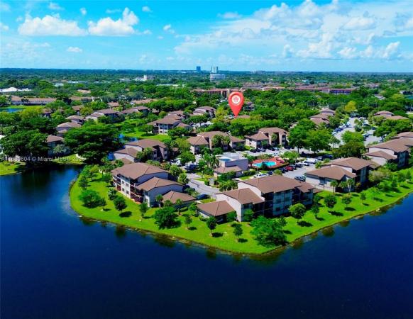 Villas De Venezia, 9956 Nob Hill Pl, Sunrise, Florida 33351, image 1