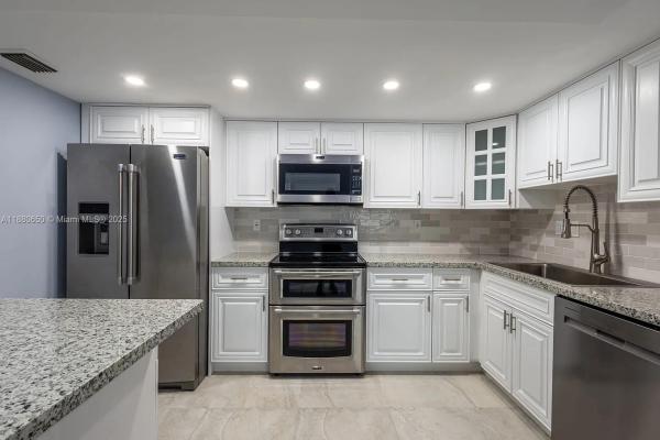 Villa Dorada, 20350 W Country Club Dr #PH24-4, Aventura, Florida 33180, image 1