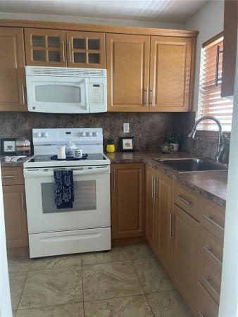 Sunrise Lakes 2, 8345 Sunrise Lakes Blvd #309, Sunrise, Florida 33322, image 2