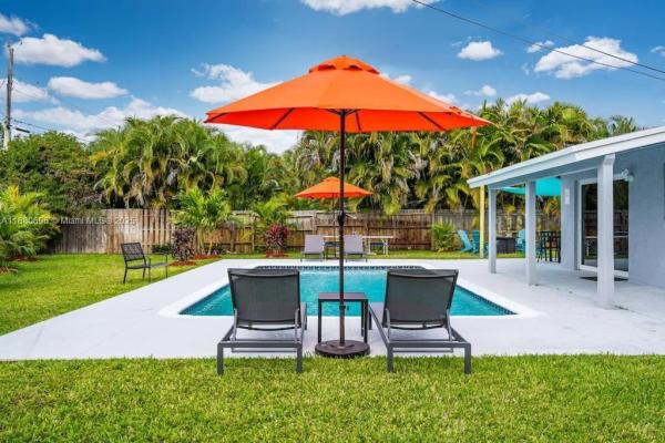 Fairfax Brolliar, 2041 SW 37th Ter, Fort Lauderdale, Florida 33312, image 1