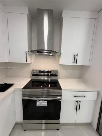Palm Springs, 841 W 50th St #2, Hialeah, Florida 33012, image 1